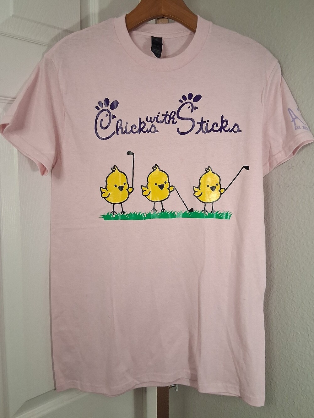 Chicks Golf T Shirt Pink Small